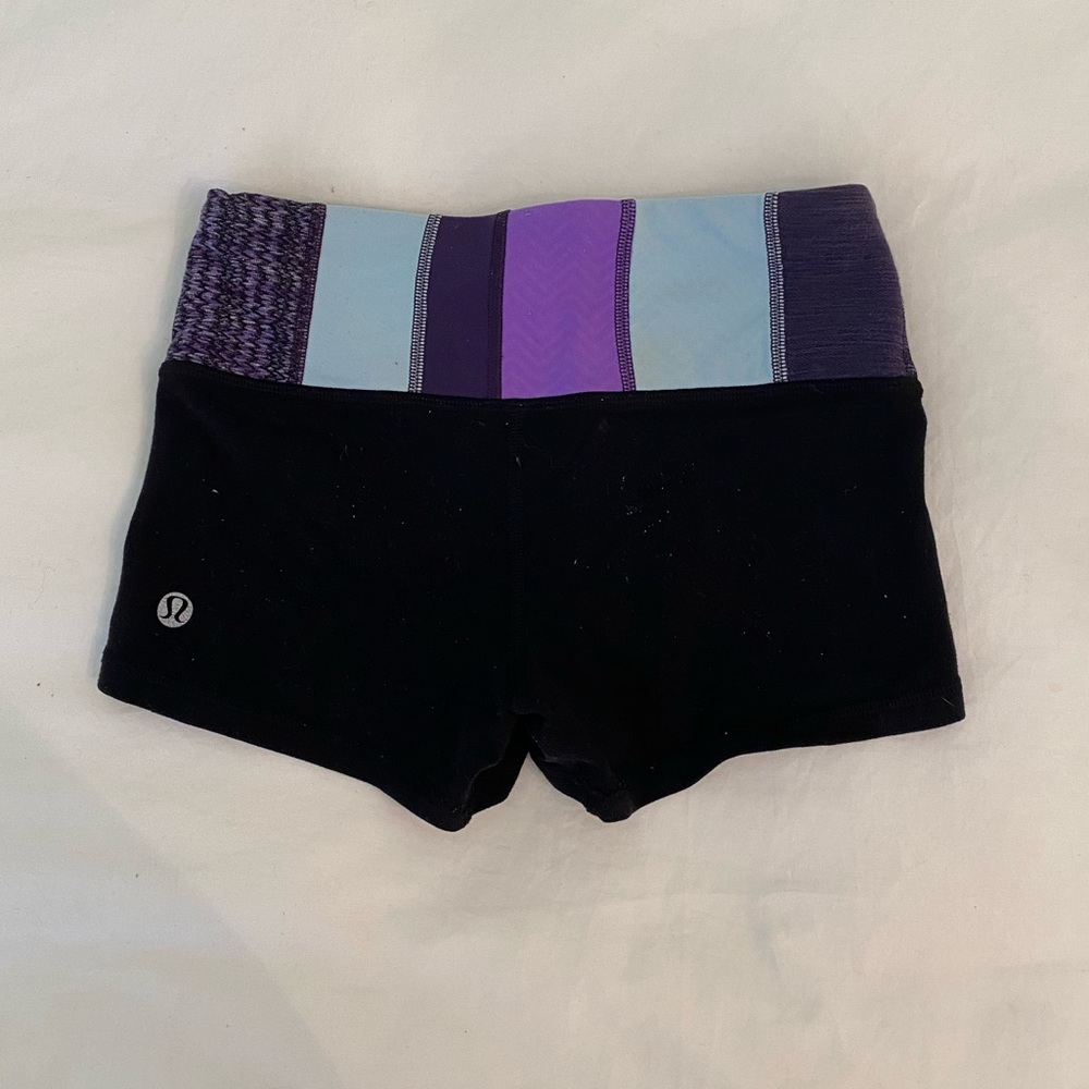 Lululemon spandex shorts
